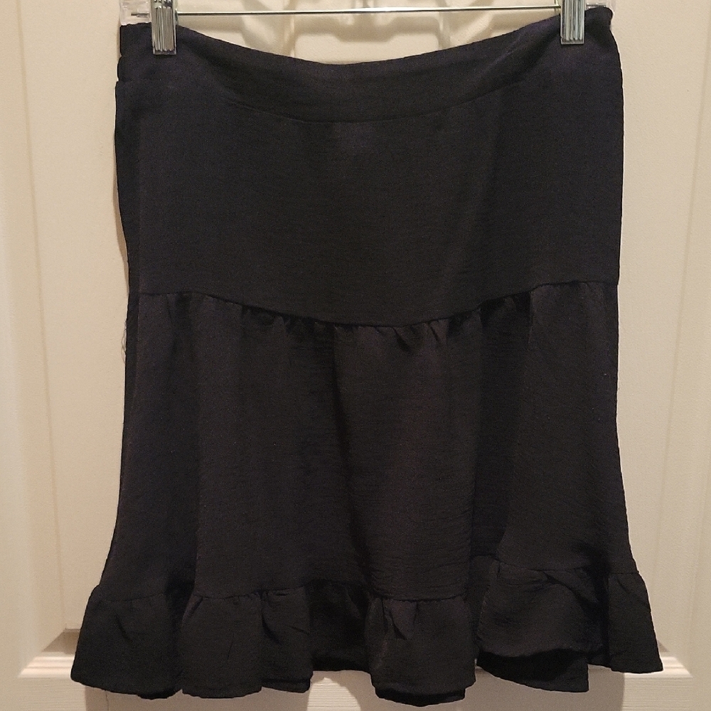 Kate Kasin Size LargeElegant Black Ruffle Skirt